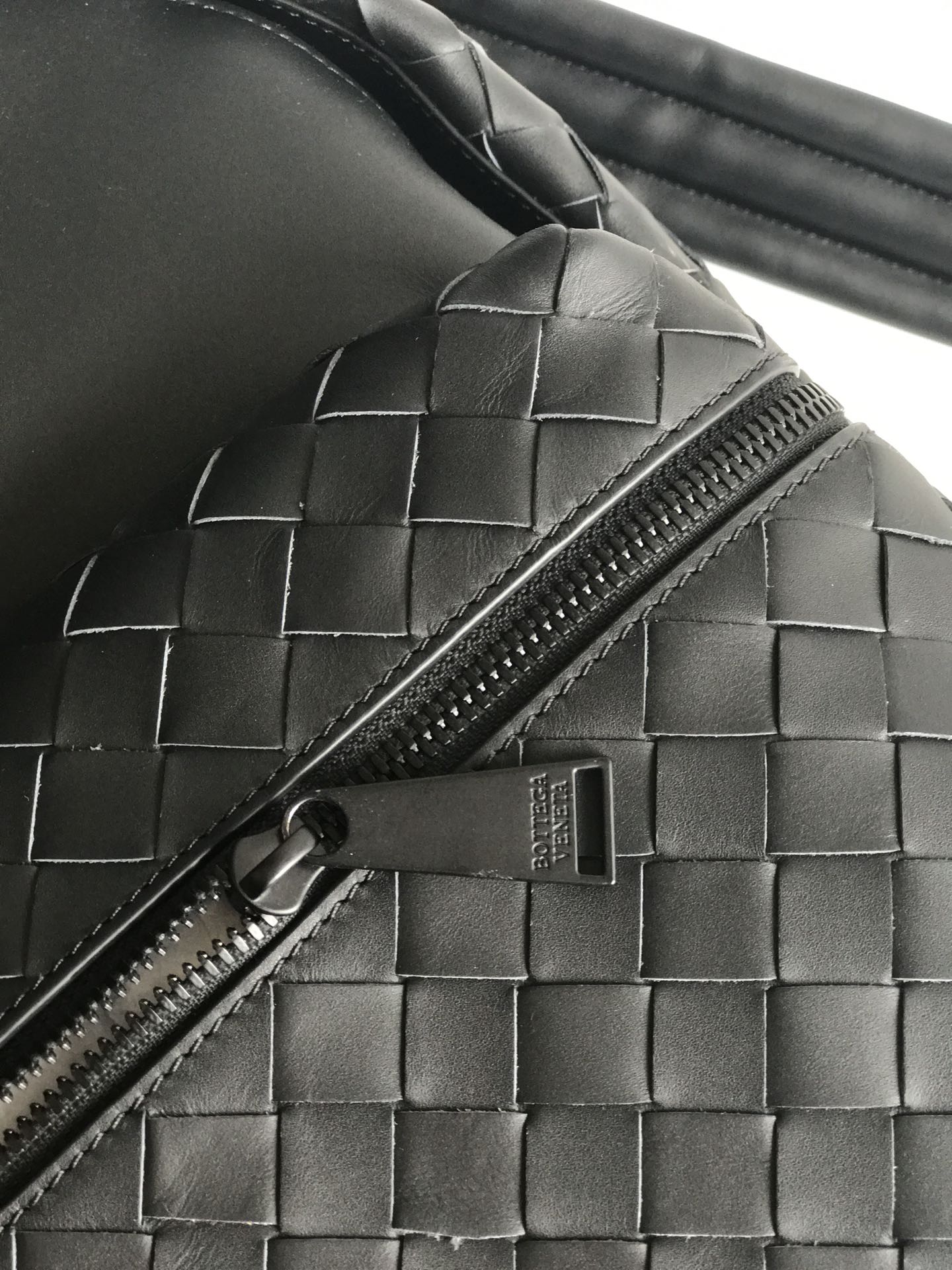 SAC À DOS SMALL INTRECCIATO 41 EN CUIR DE VEAU NOIR