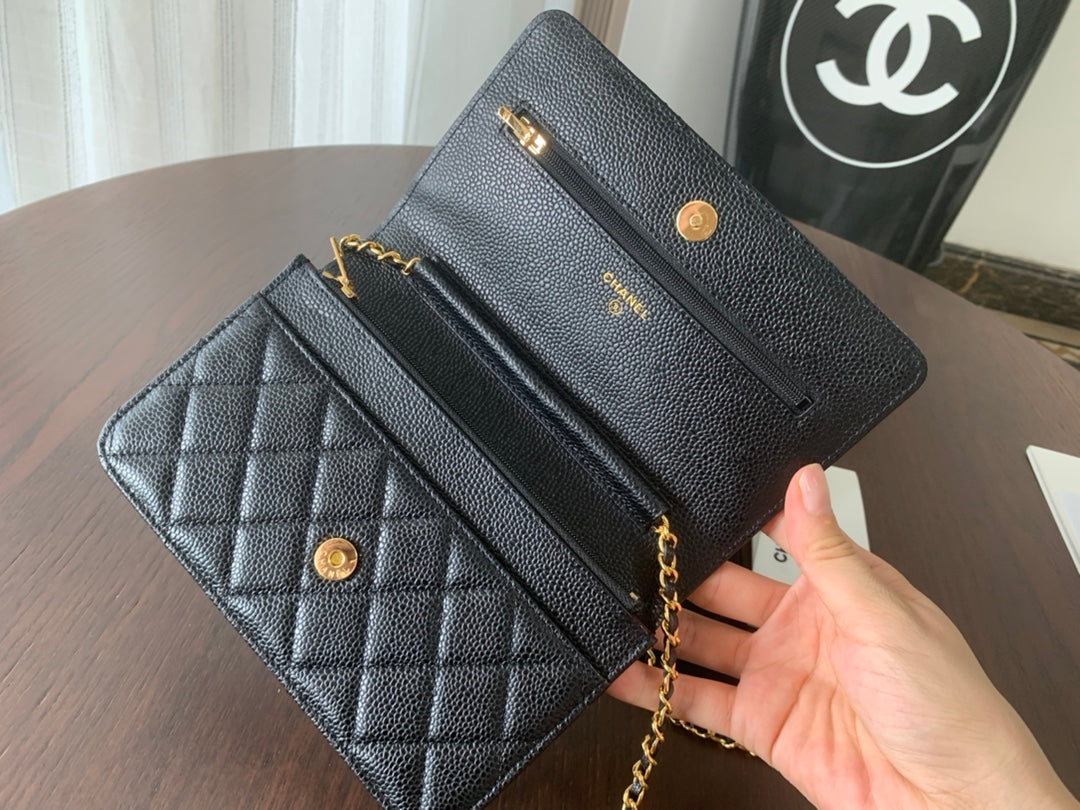 WOC 19CM NOIR CAVIAR MÉTAL DORÉ