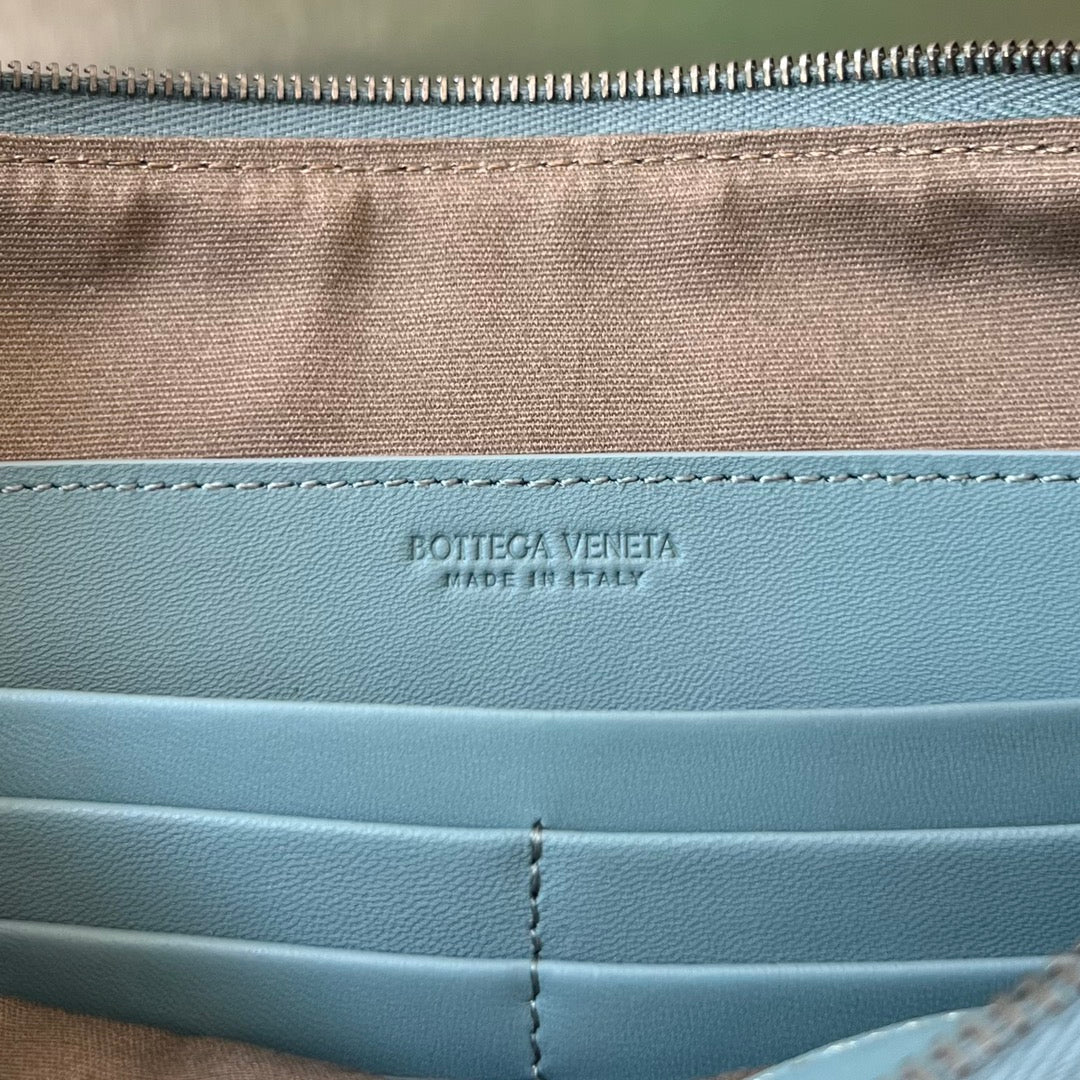 INTRECCIATO 30 EN CUIR D'AGNEAU BLEU CIEL
