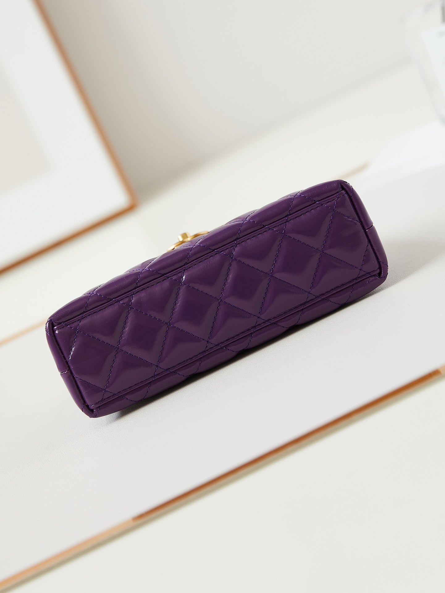 SAC SHOPPING CC KELLY MINI 19 EN CUIR DE VEAU VIOLET INDIGO
