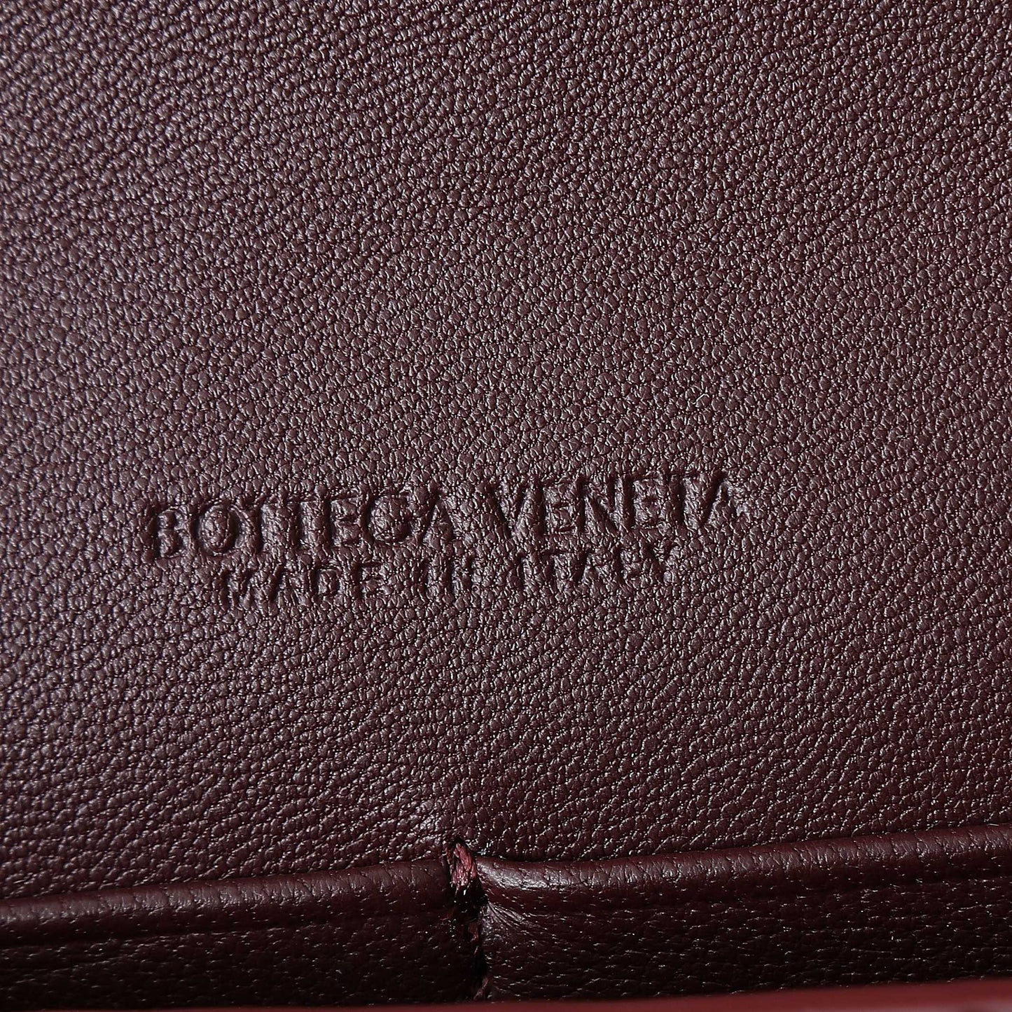 BOTTEGA VENETA POCHETTE ANDIAMO 19 EN CUIR DE VEAU MARRON PROFOND 25S QUINCAILLERIE DORÉE