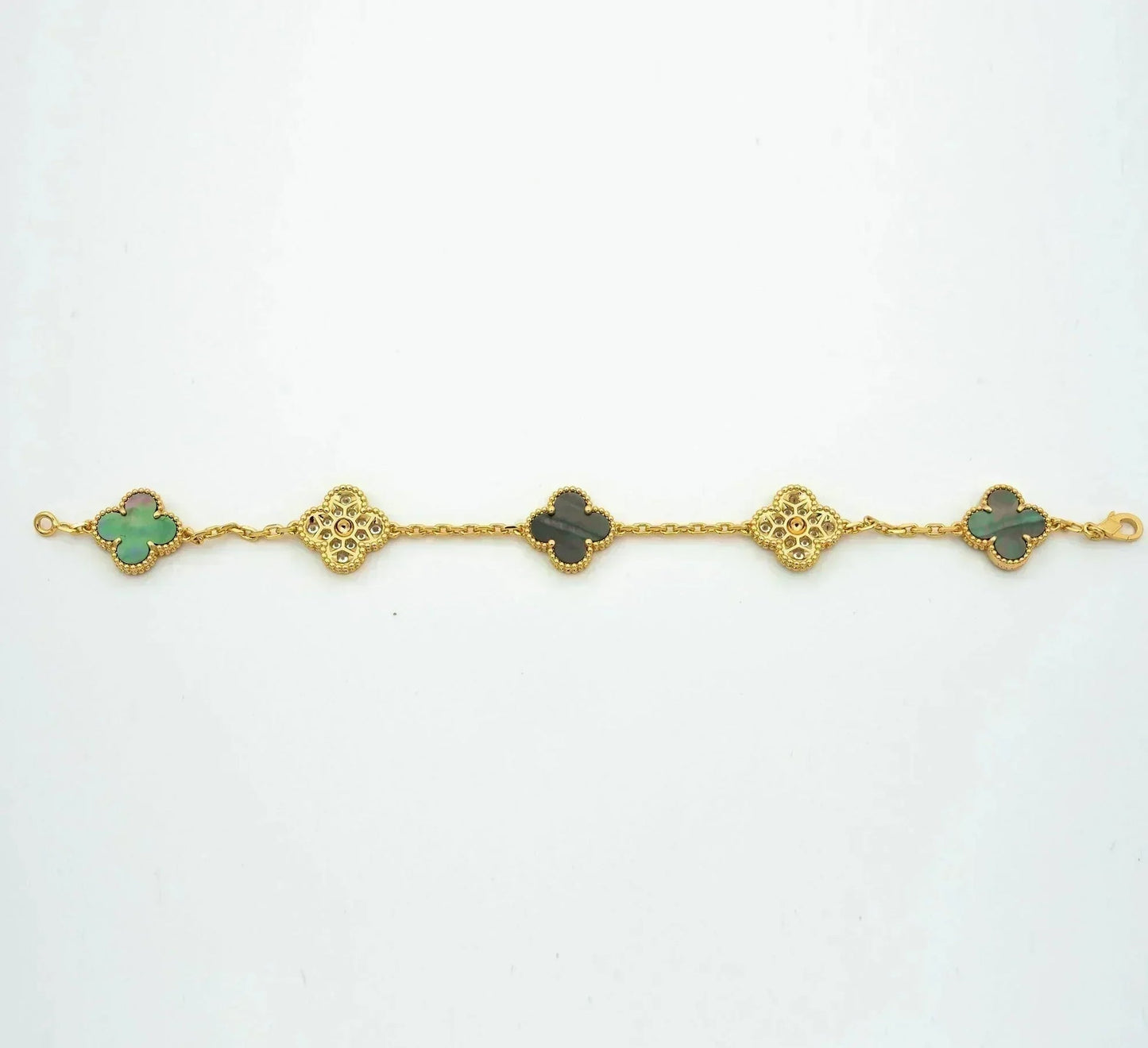 [Shinejoy] CLOVER 5 MOTIF GRAY MOP BRACELET COLLECTION