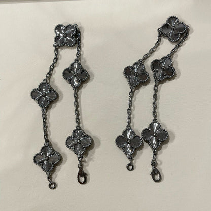 [Shinejoy]CLOVER 5 MOTIF BLACK BRACELET