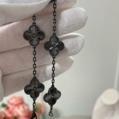 [Shinejoy]CLOVER 5 MOTIF BLACK BRACELET