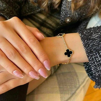 [Shinejoy] CLOVER 5 MOTIF ONYXS BRACELET COLLECTION