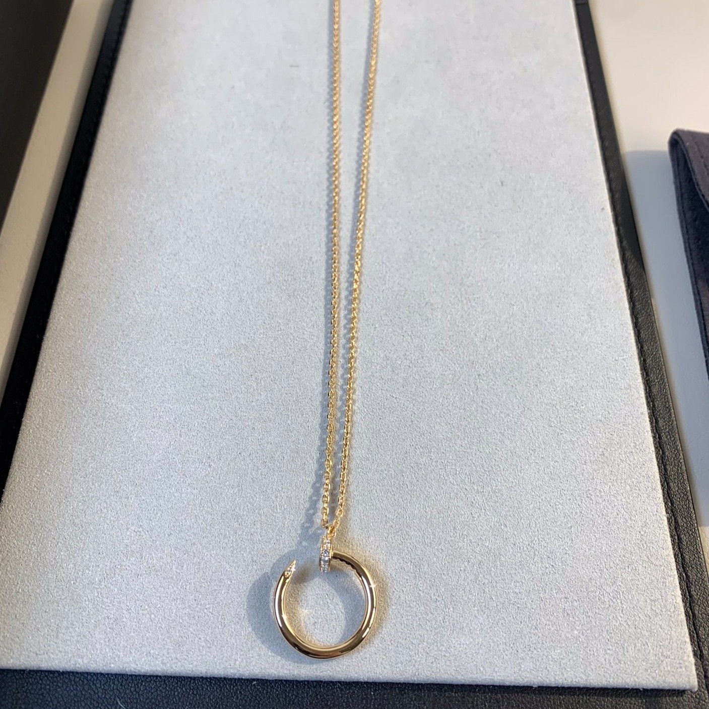 [Shinejoy]JUSTE NECKLACE PINK GOLD