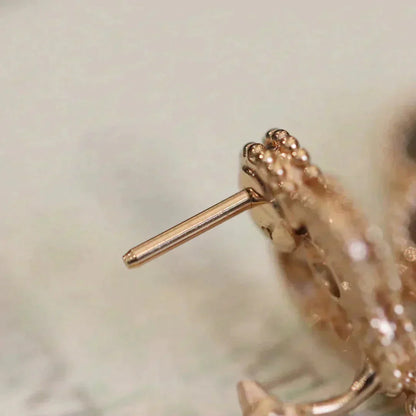 [Shinejoy]CLOVER MEDIUM 1 MOTIFS FUll DIAMOND EARRINGS