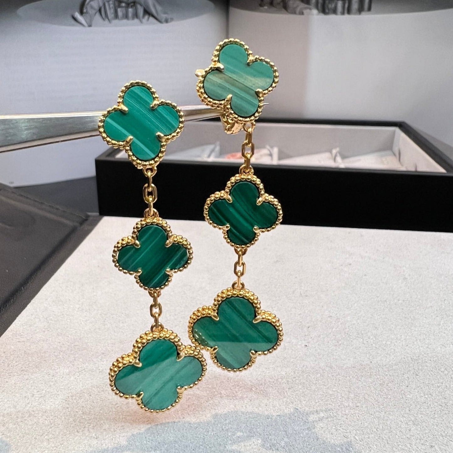 [Shinejoy]CLOVER MALACHITE 3 MOTIFS GOLD