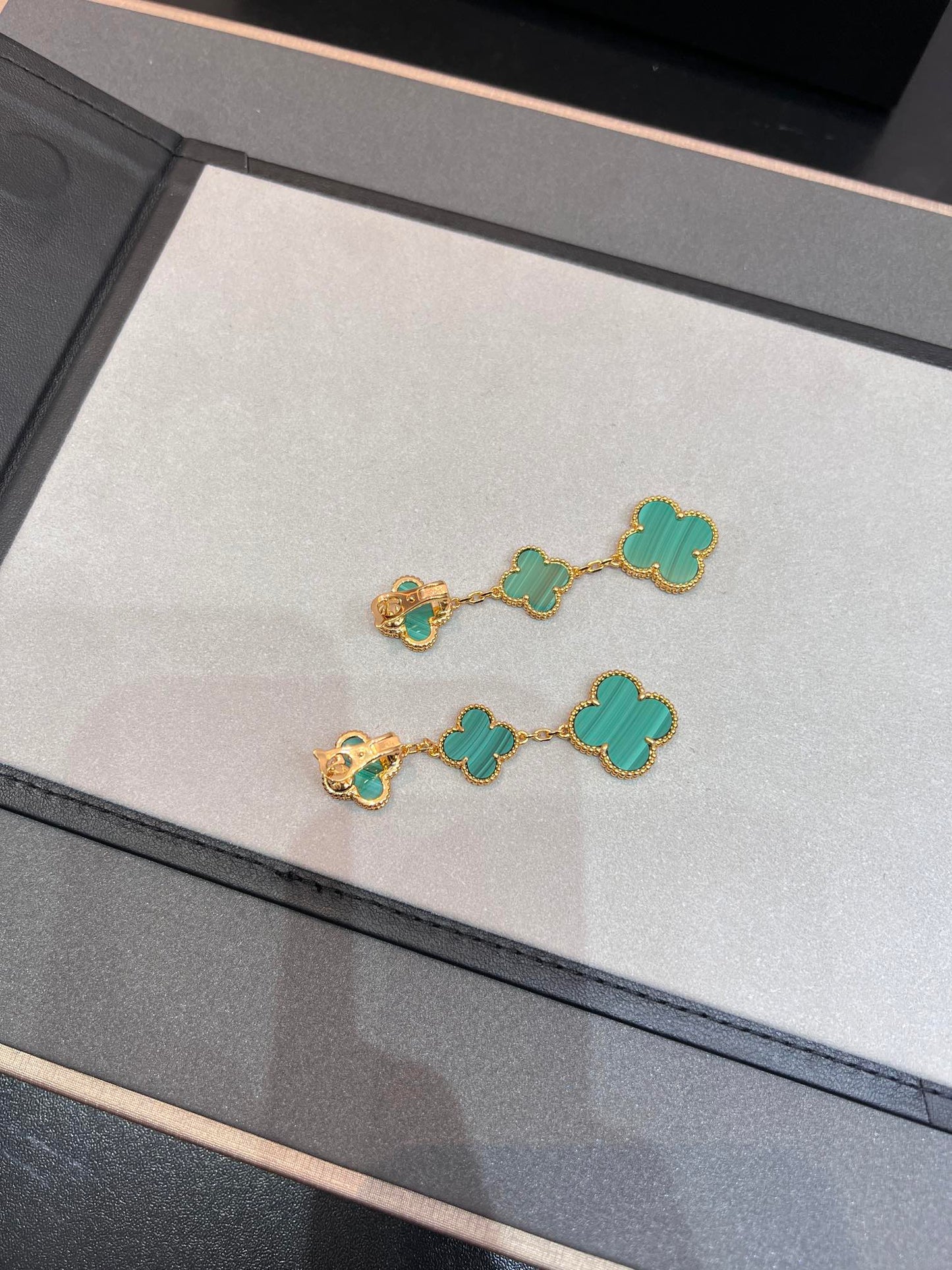 [Shinejoy]CLOVER MALACHITE 3 MOTIFS GOLD