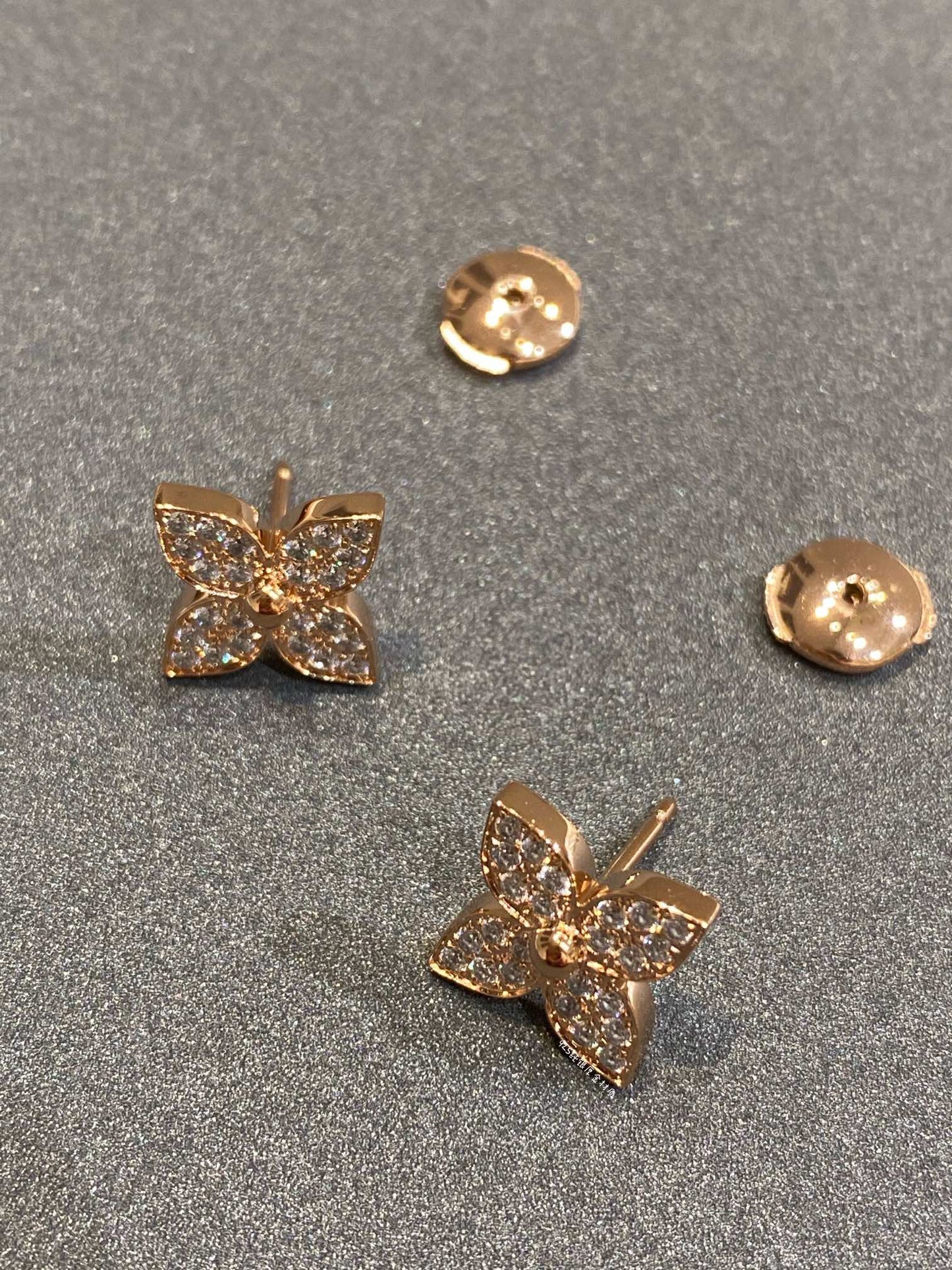 [Shinejoy]STAR DIAMOND EARRINGS