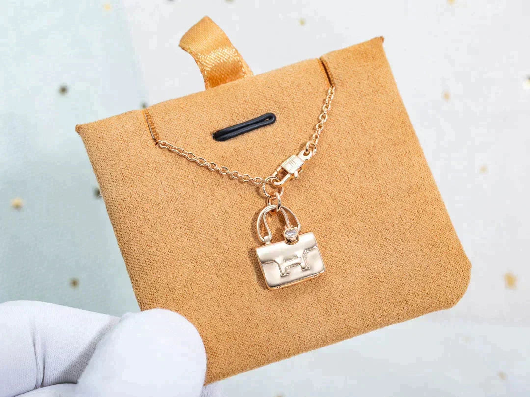 [Shinejoy]AMULETTE PEDANT Shinejoy GOLD NECKLACE