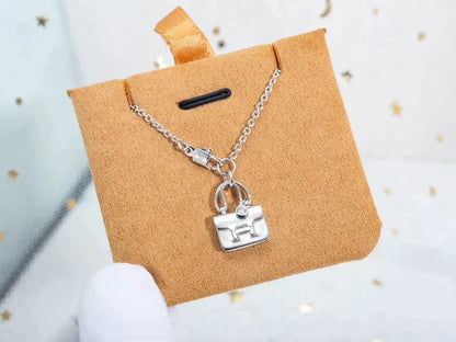 [Shinejoy]AMULETTE PEDANT SILVER NECKLACE