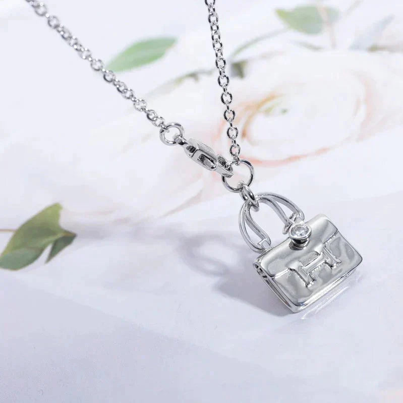 [Shinejoy]AMULETTE PEDANT SILVER NECKLACE