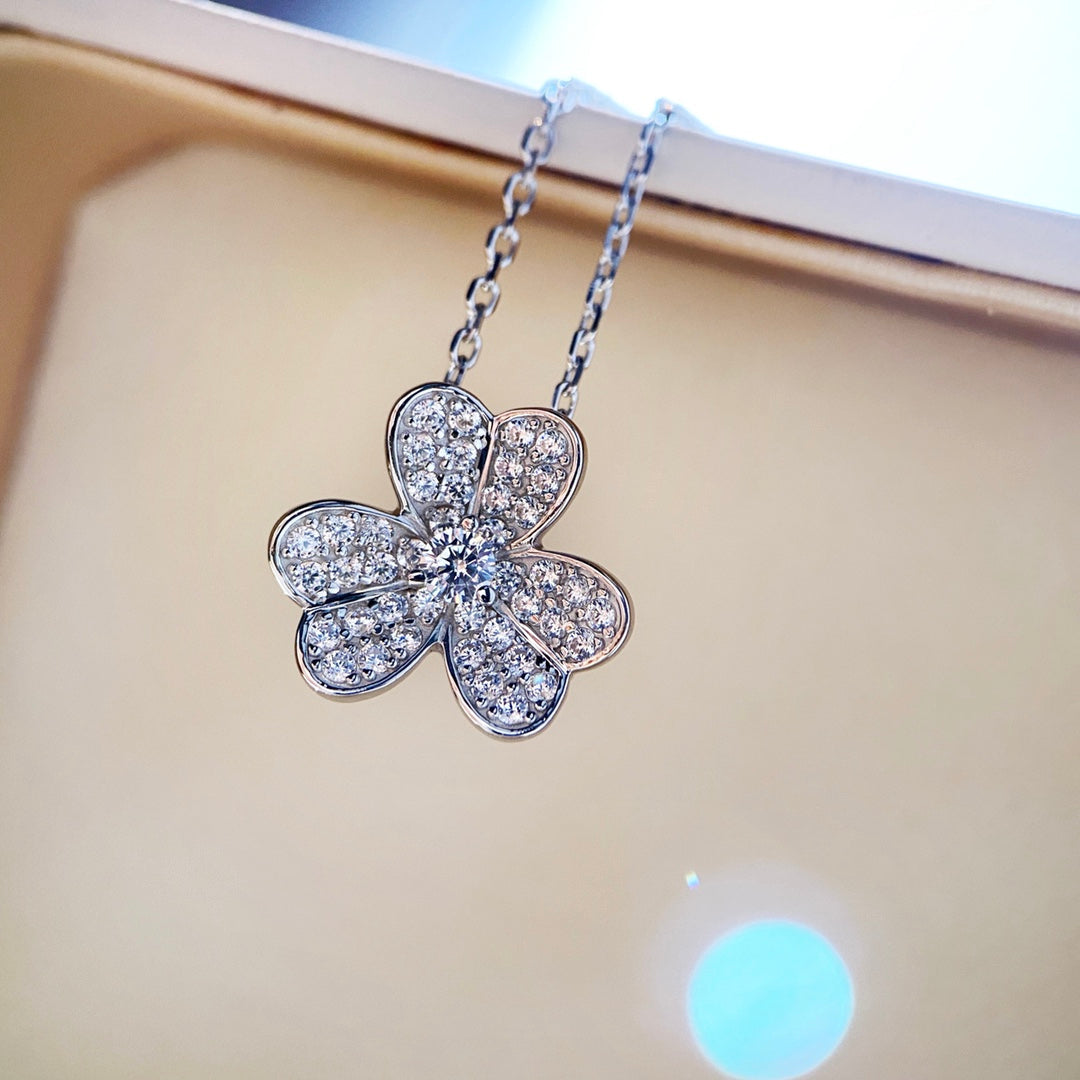 [Shinejoy]CLOVER DIAMOND NECKLACE SILVER
