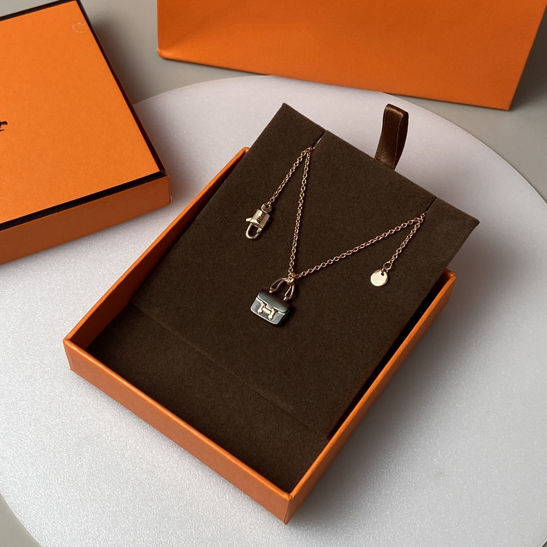 [Shinejoy]CONSTANCE BLACK PEDANT PINK GOLD NECKLACE