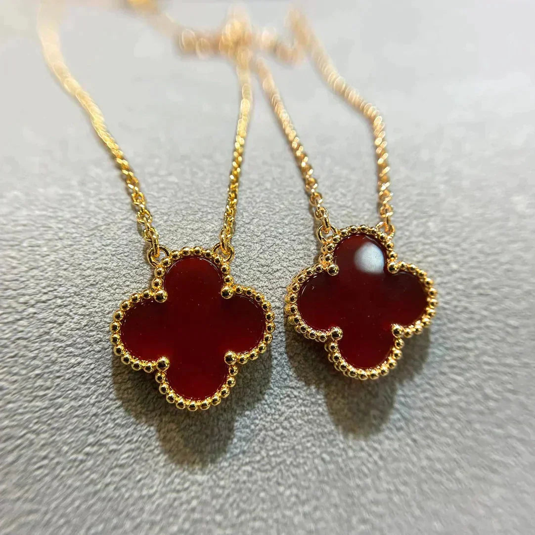 [Shinejoy]CLOVER 15MM CARNELIAN SINGLE FLOWER NECKLACE