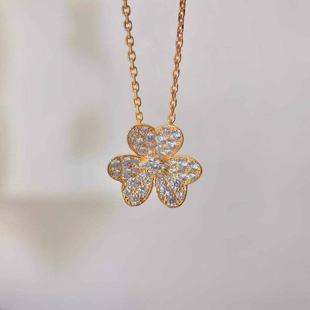 [Shinejoy]FLOWER DIAMOND NECKLACE