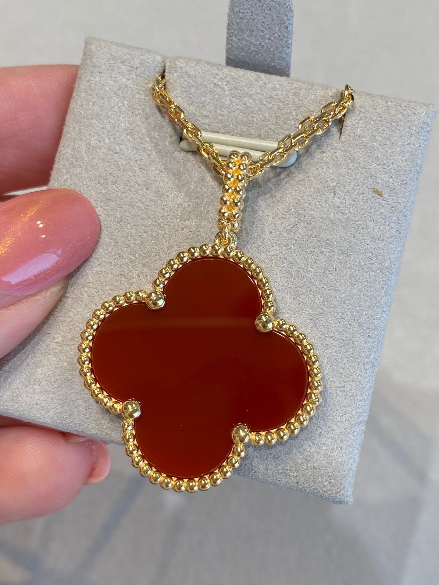 [Shinejoy]CLOVER 25MM NECKLACE GOLD CARNELIAN