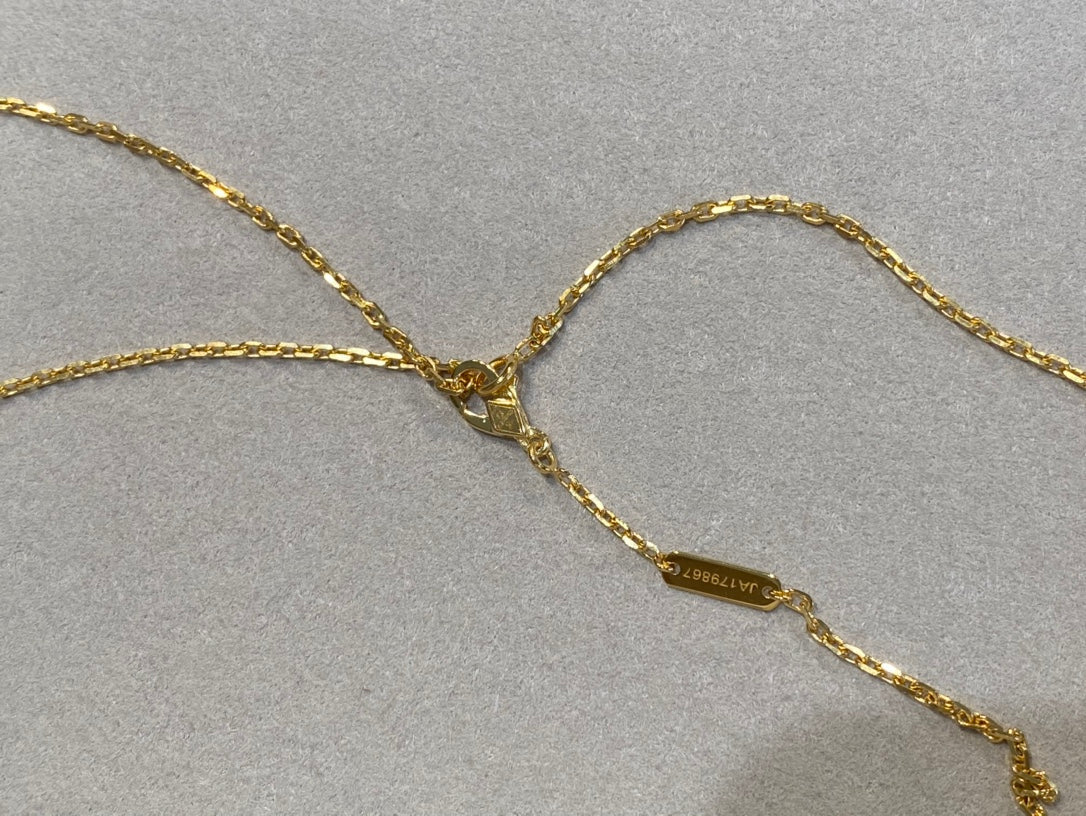 [Shinejoy]CLOVER 25MM NECKLACE GOLD CARNELIAN