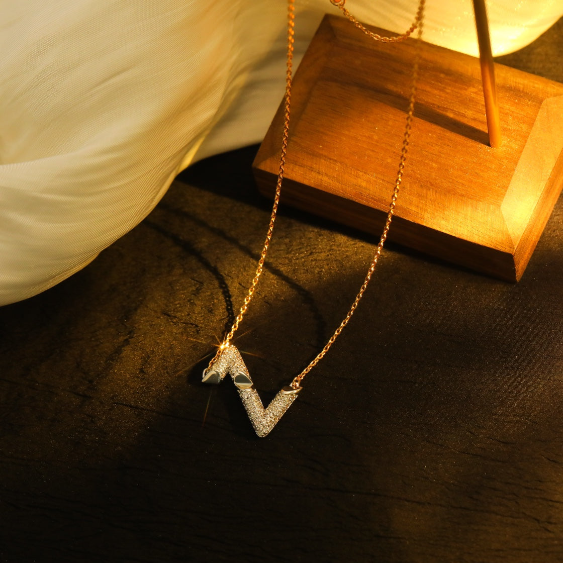 [Shinejoy]VOLT SILVER DIAMOND PEDANT NECKLACE