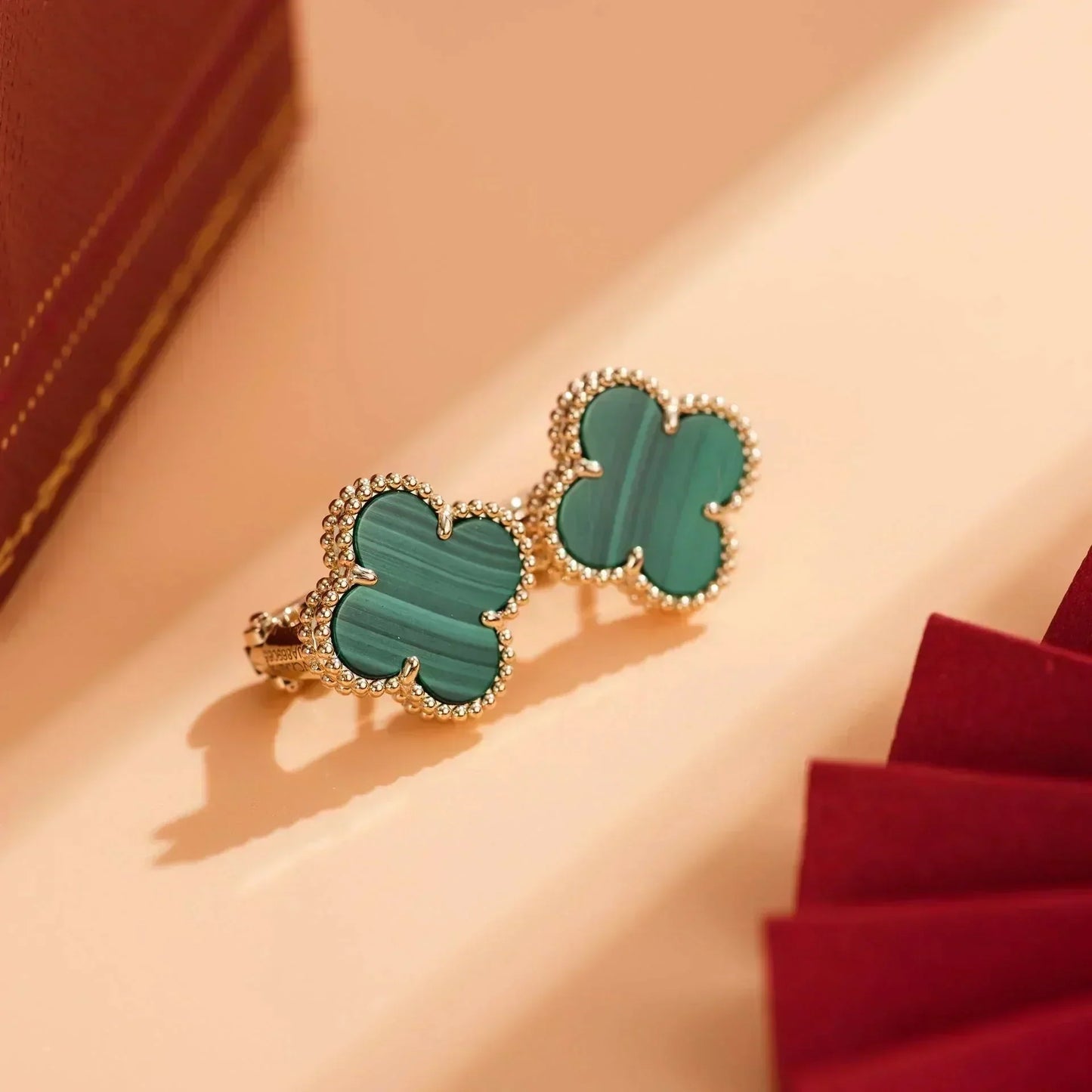 [Shinejoy]CLOVER MEDIUM 1 MOTIFS MALACHITE  EARRINGS