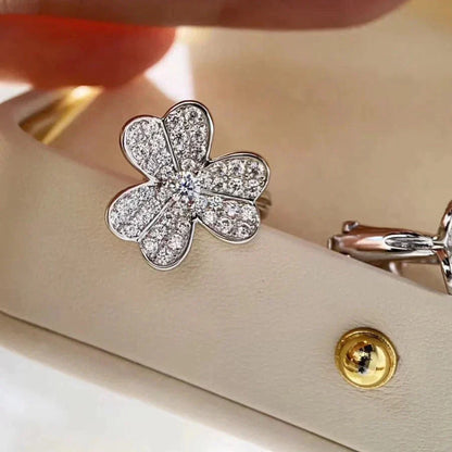 [Shinejoy]CLOVER COMOS DIAMOND EARRINGS SILVER
