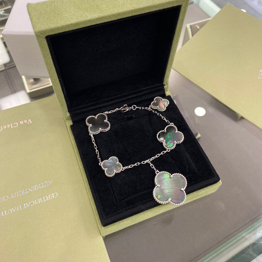 [Shinejoy]CLOVER 5 MOTIFS SIVLER DARK MOP BRACELET