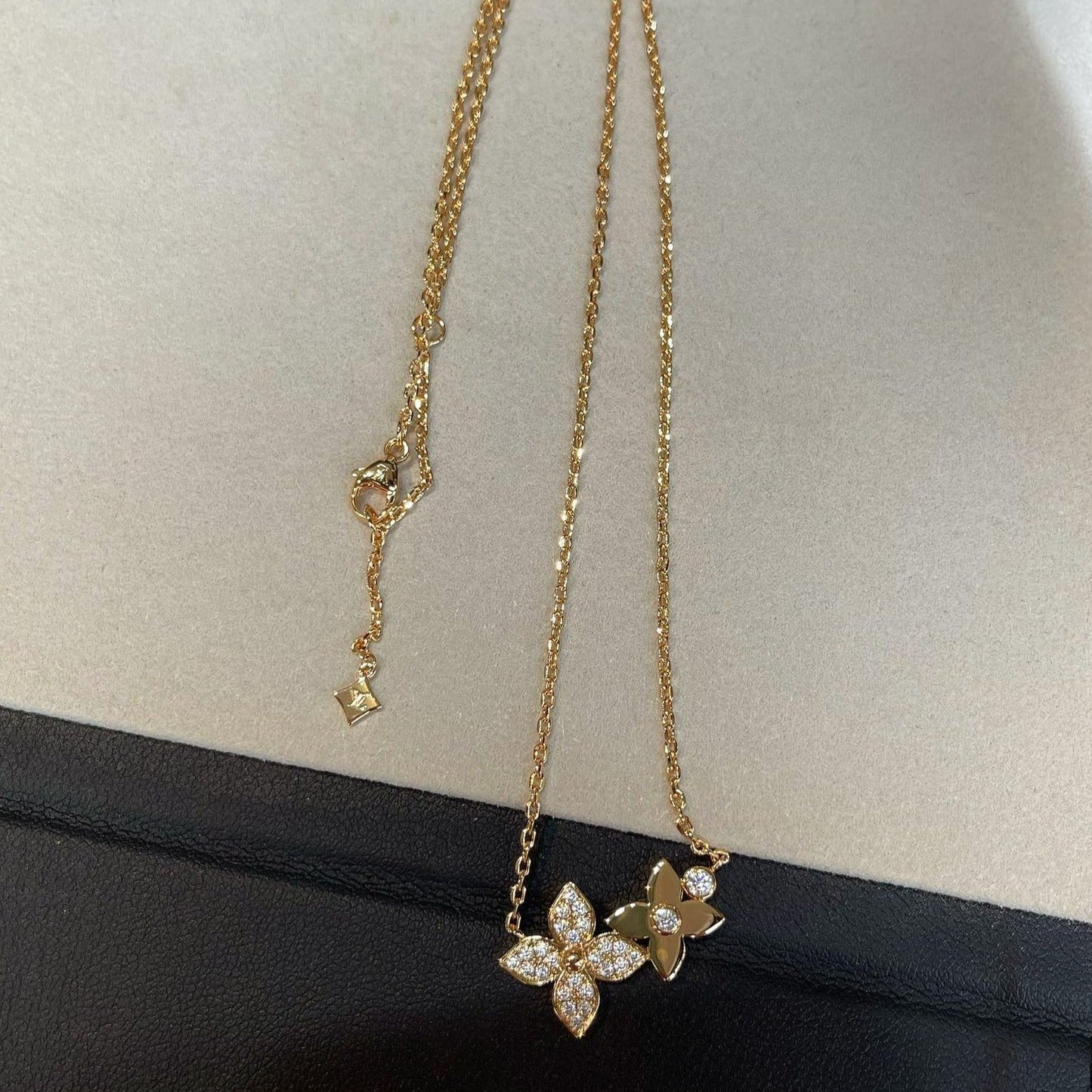 [Shinejoy]STAR BLOSSOM NECKLACE PINK GOLD DIAMONDS