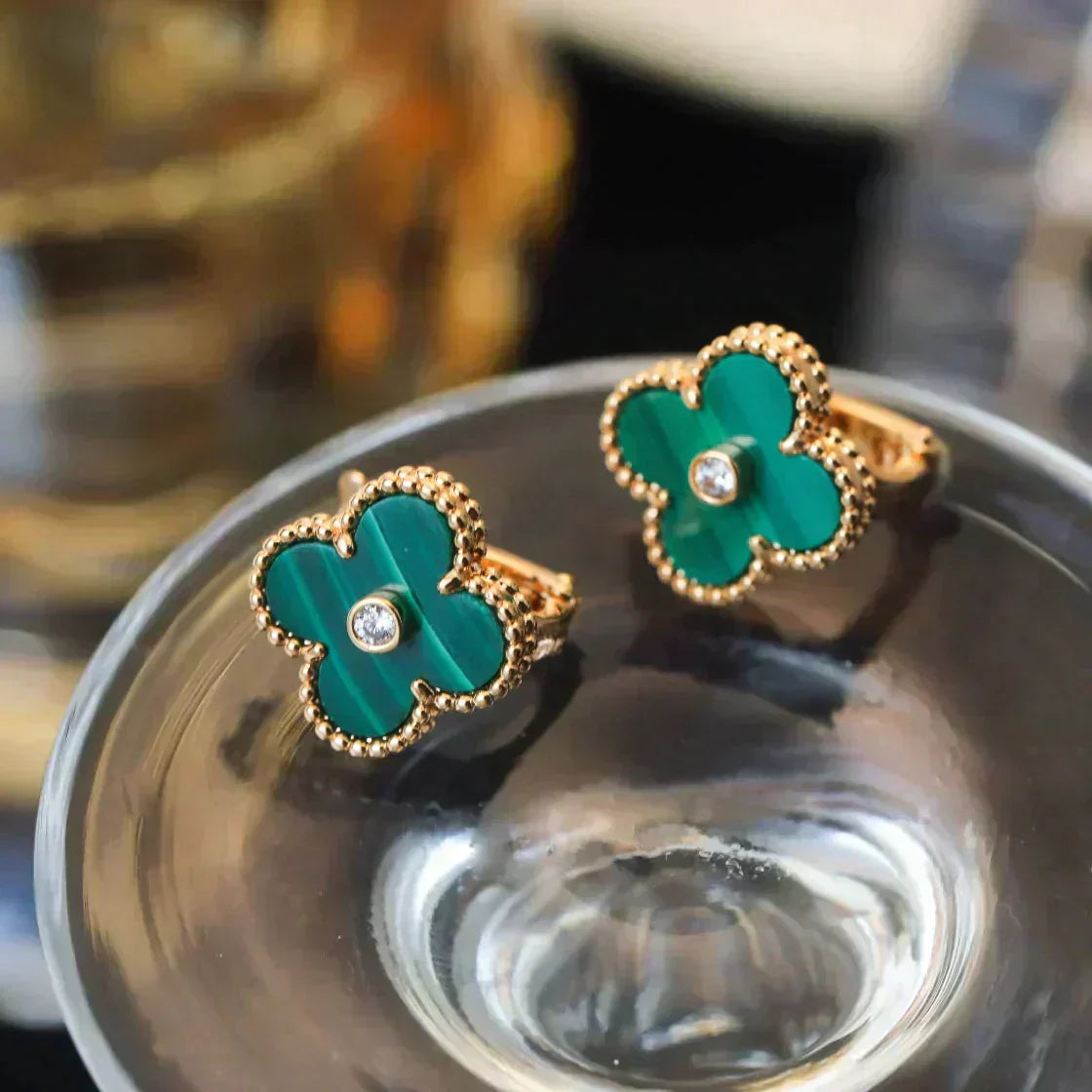 [Shinejoy]CLOVER MEDIUM 1 MOTIFS MALACHITE DIAMOND EARRINGS
