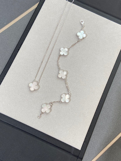 [Shinejoy]CLOVER WHITE PEARL MOP 5 MOTIF BRACELET COLLECTION