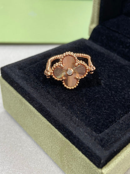 [Shinejoy]CLOVER RIVERSIBLE Shinejoy GOLD RING
