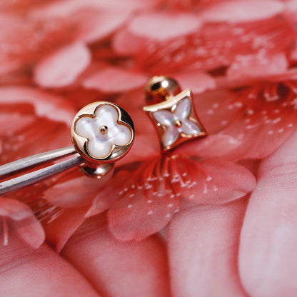 [Shinejoy]STAR AND SUN PINK GOLD MOP STUD EARRINGS