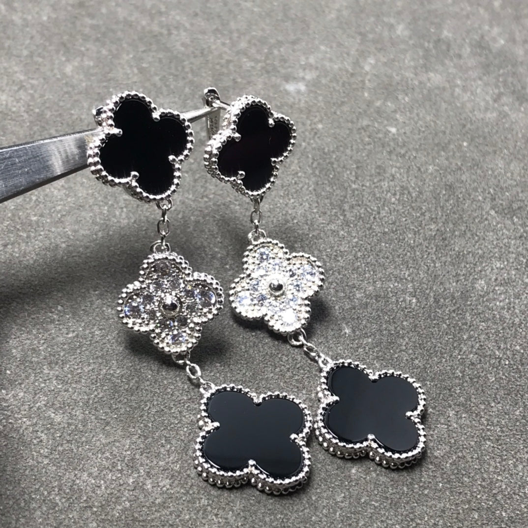 [Shinejoy]CLOVER 3 MOTIF DIAMOND ONYX SILVER EARRINGS