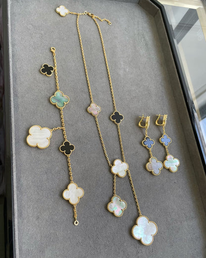 [Shinejoy]CLOVER 3 MOTIF MOP ONYX DARK MOP PINK GOLD EARRINGS