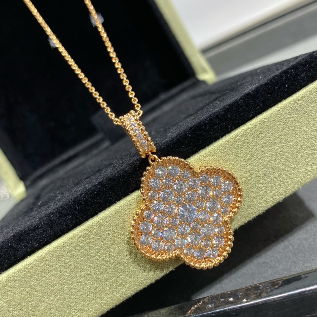 [Shinejoy]CLOVER 25MM LARGE PEDANT DIAMOND PAVED LONG NECKLACE