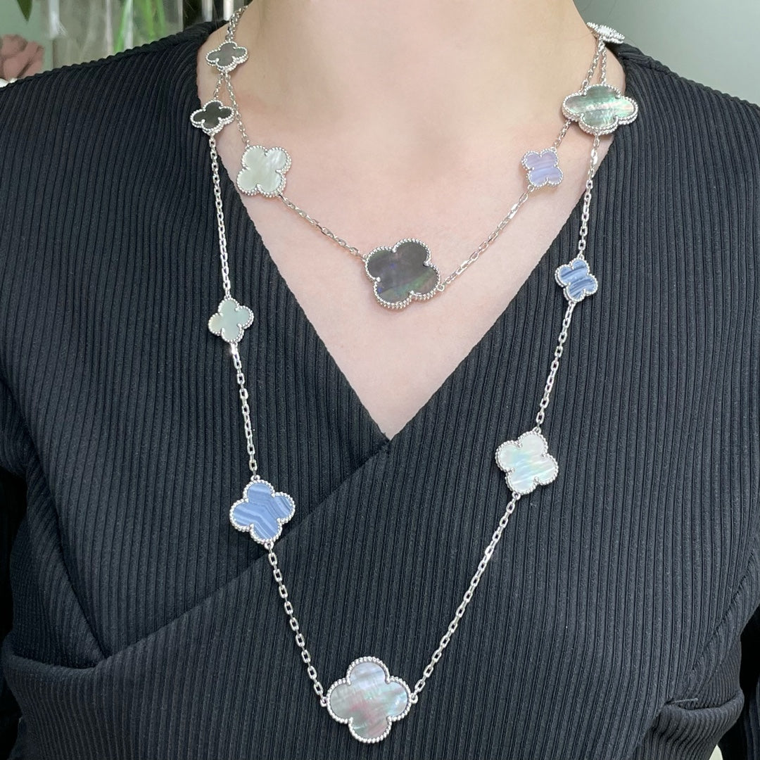 [Shinejoy]CLOVER 16 MOTIF CHALCEDONY MOP SILVER NECKLACE