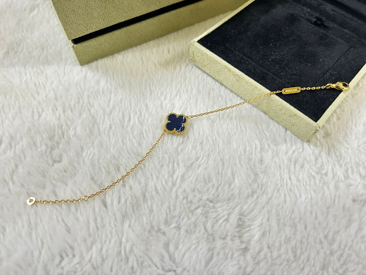 [Shinejoy]CLOVER 1 MOTIF PIETERSITE BRACELET