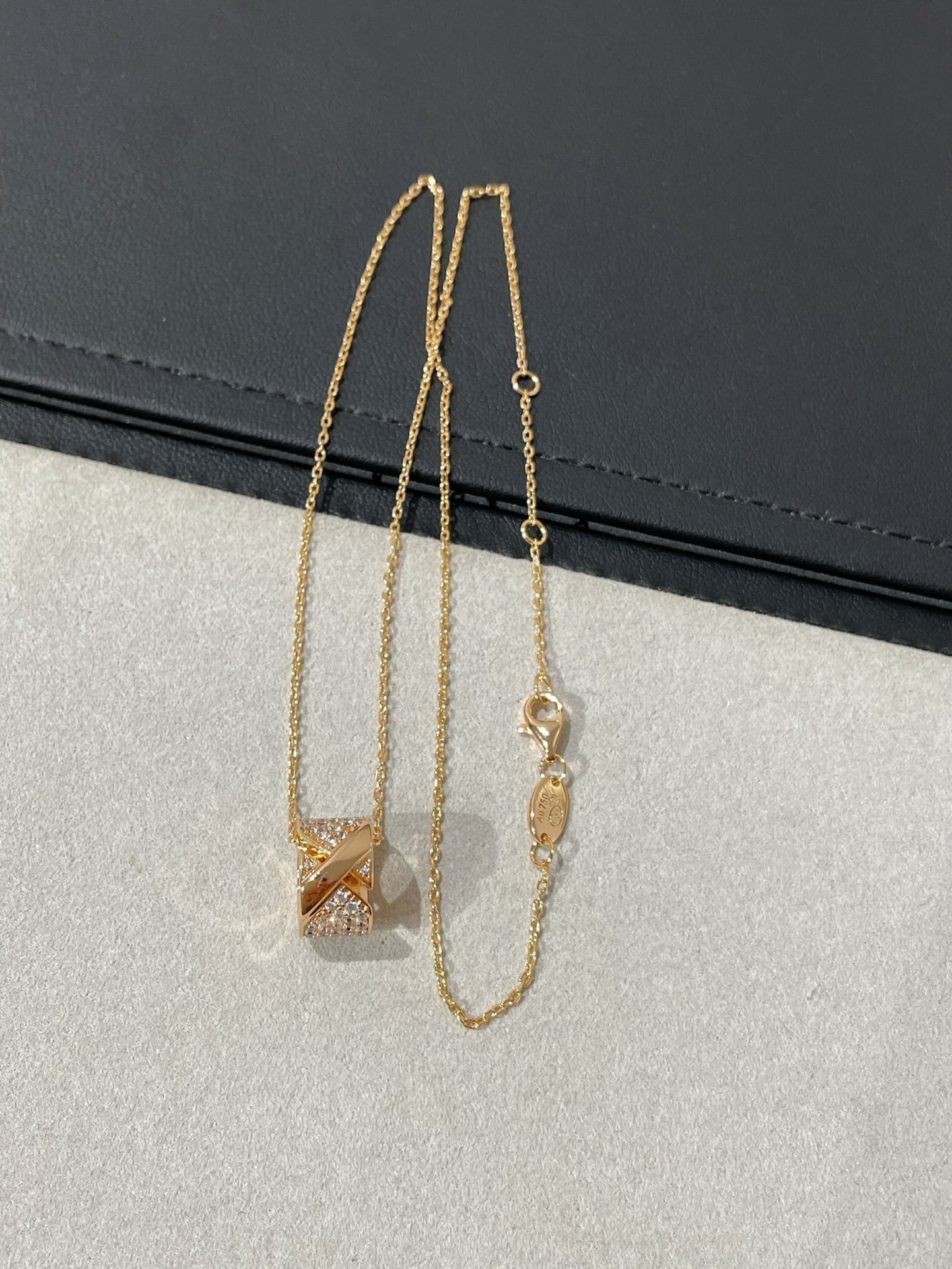 [Shinejoy]LIENS EVIDENCE DIAMOND PAVED NECKLACE