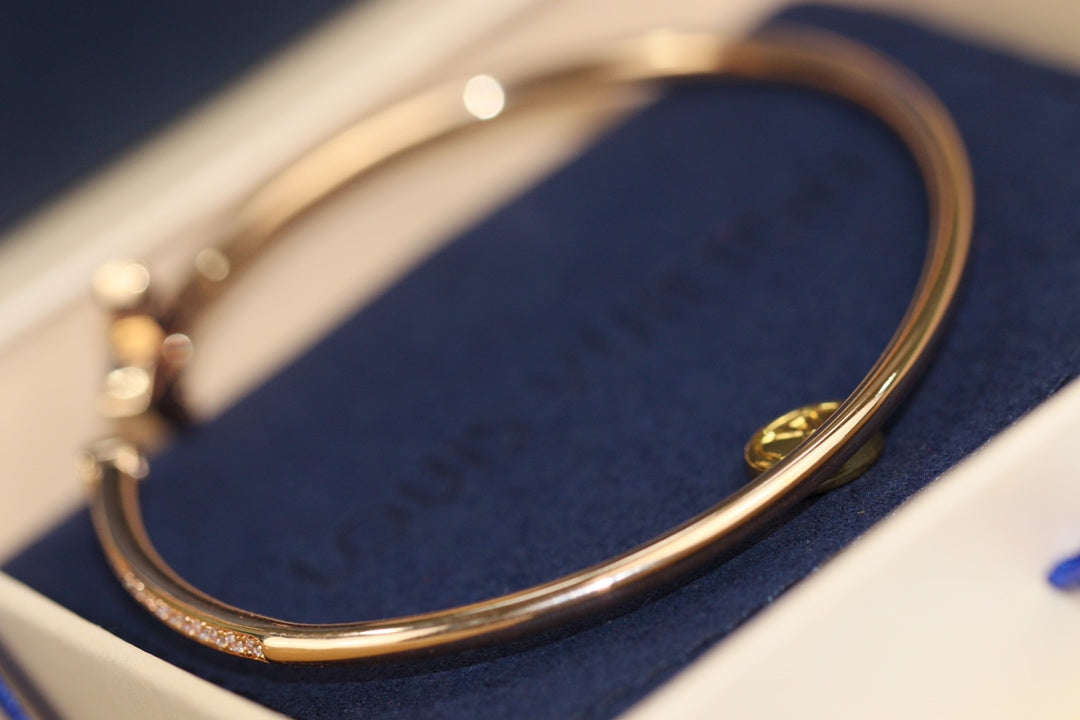 [Shinejoy]IDYLLE PINK GOLD OPEN BRACELET DIAMOND PAVED