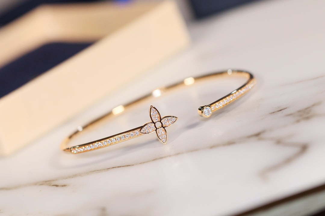 [Shinejoy]IDYLLE GOLD OPEN BRACELET DIAMOND PAVED