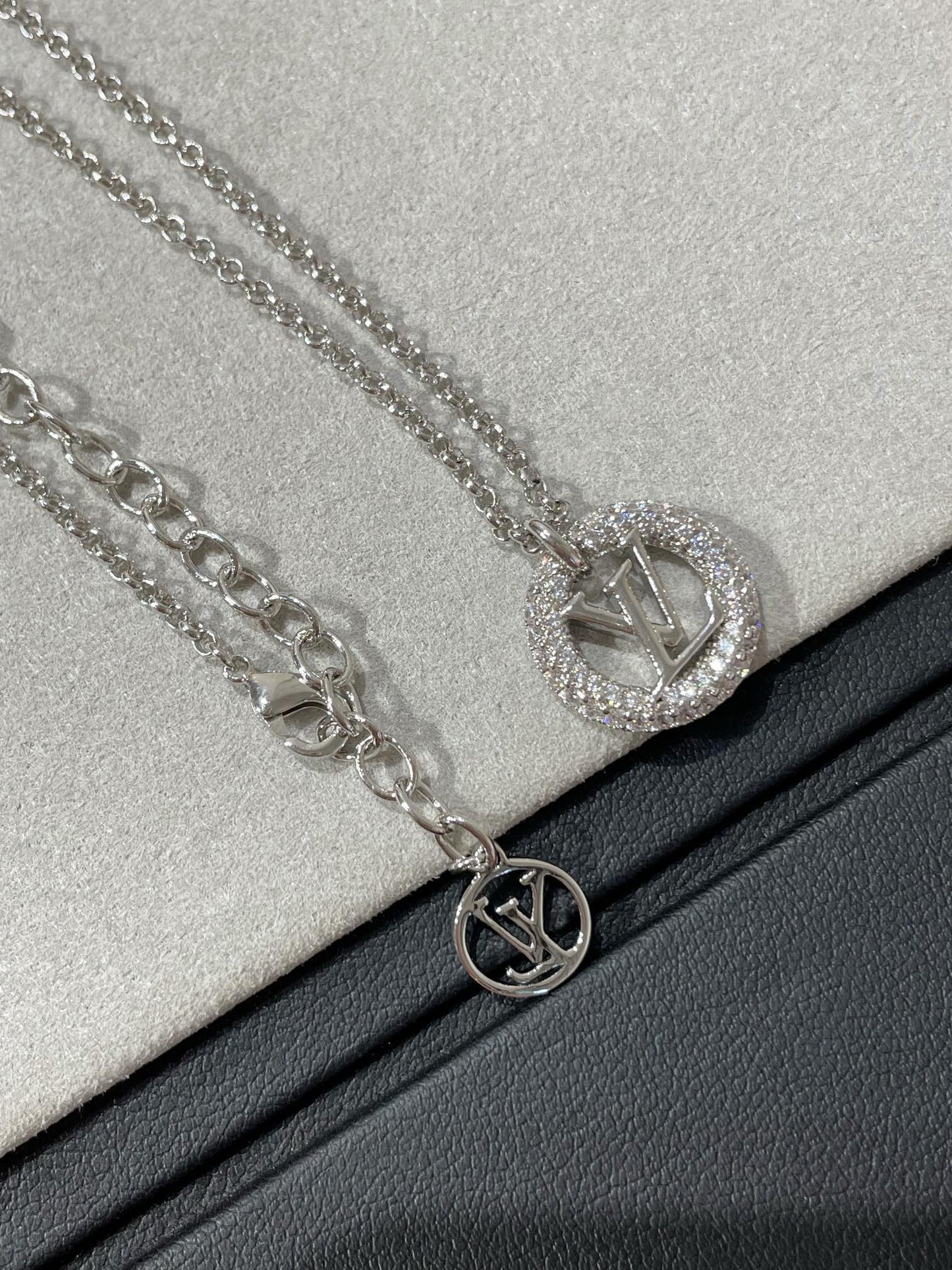 [Shinejoy]BY NIGHT DIAMOND PAVED NECKLACE