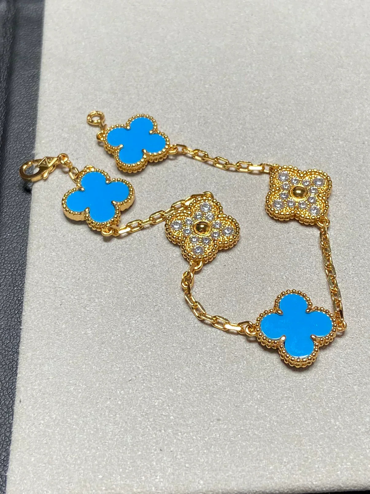 [Shinejoy] CLOVER 5 MOTIF BLUE AGATE BRACELET COLLECTION