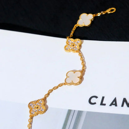 [Shinejoy]CLOVER WHITE PEARL MOP 5 MOTIF BRACELET COLLECTION