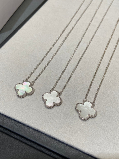 [Shinejoy]CLOVER MEDIUM SILVER WHITE MOP NECKLACE