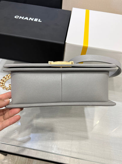 BOY BAG MEDIUM 25 GRIS CAVIAR MÉTAL DORÉ
