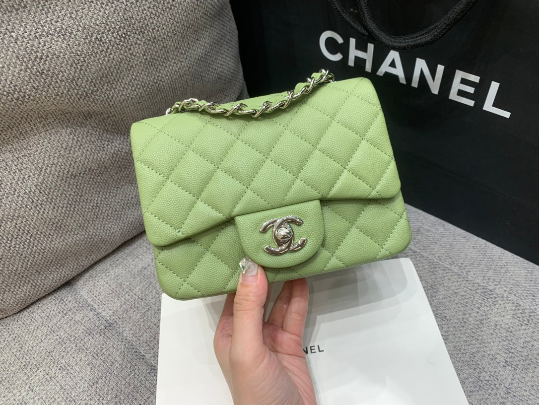 MINI SAC À RABAT CARRÉ 17CM CAVIAR VERT MÉTAL ARGENTÉ
