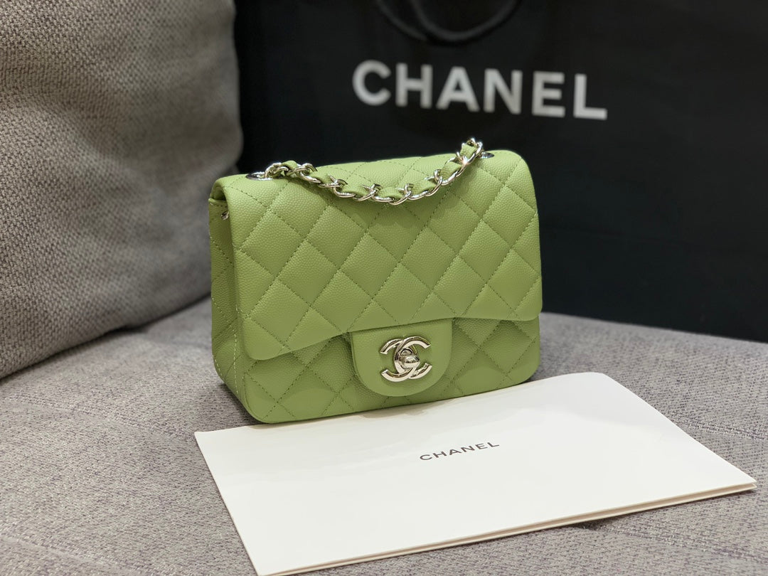 MINI SAC À RABAT CARRÉ 17CM CAVIAR VERT MÉTAL ARGENTÉ