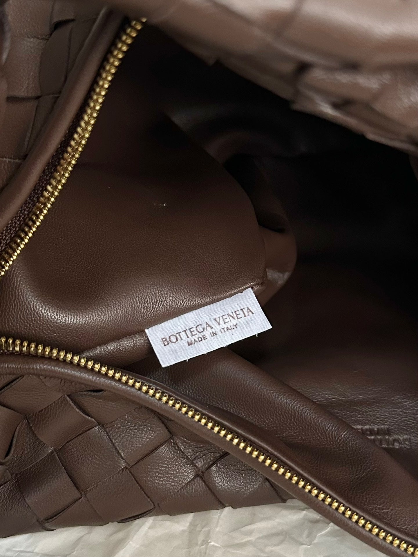 BV TEEN JODIE 36CM DAIM CHOCOLAT