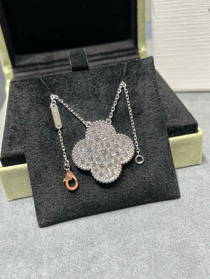 [Shinejoy]CLOVER 25MM LARGE PENDANT DIAMOND PAVED SILVER NECKLACE