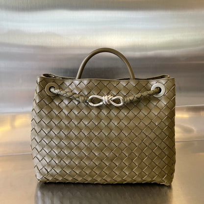 BV MEDIUM ANDIAMO 32CM CUIR D'AGNEAU OLIVE